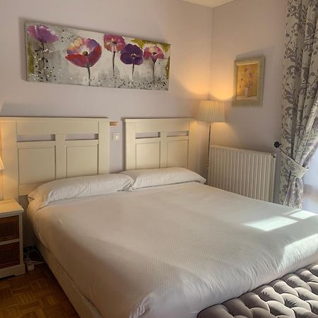 Hostal Docar Lerma Bagian luar foto