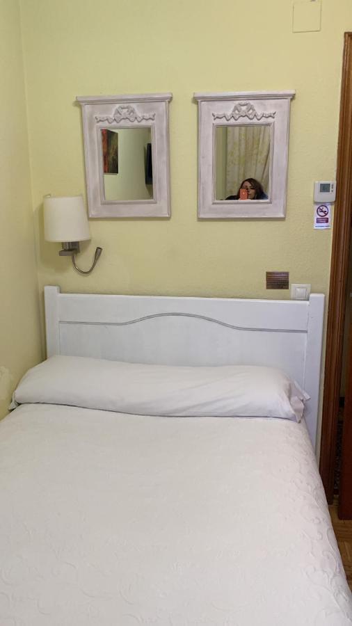 Hostal Docar Lerma Bagian luar foto